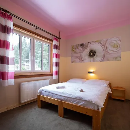 Apartamento Bungalovy A Lesní Plovárna *