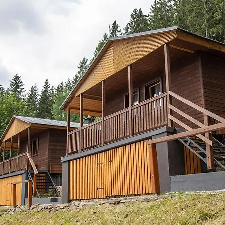 Bungalovy A Lesní Plovárna Apartamento Mladé Buky