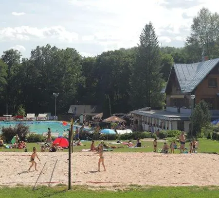 Bungalovy A Lesní Plovárna Apartamento Mladé Buky